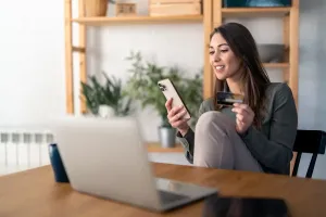 How to reserve currency online for pickup at your destination