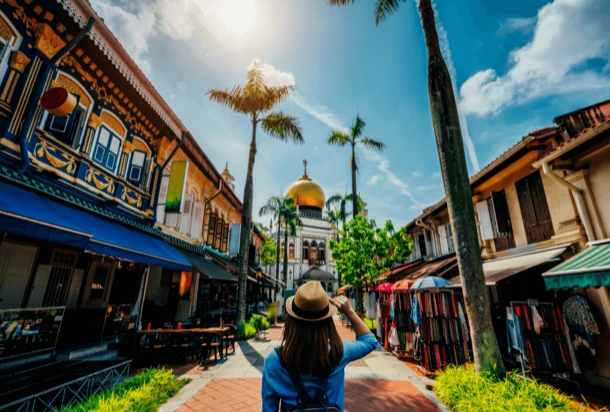 tourist in singapore